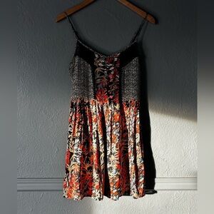 Band of Gypsies | spaghetti strap | adjustable | floral | pocket | dress | s